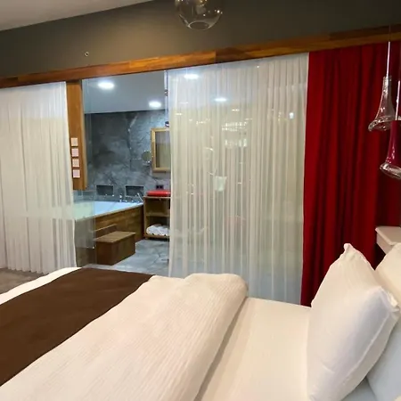Ferush Boutique Hotel