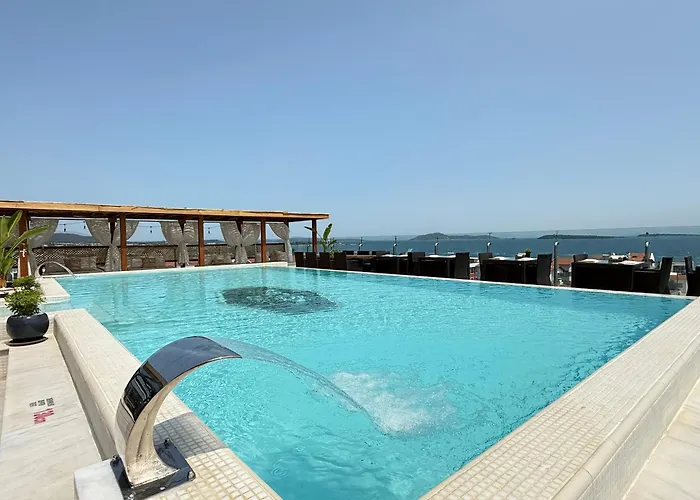 Ferush Boutique Hotel